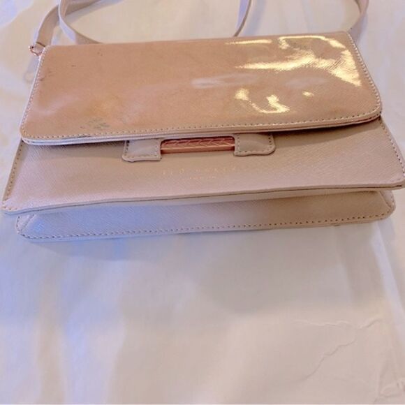 Ted Baker Crossbody Pink Patent Leather (has color transfer on front see pics) - Picture 4 of 9